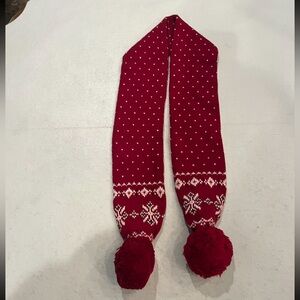 Gymboree kids Red and White snowflake Knit Scarf with poms. So cute!